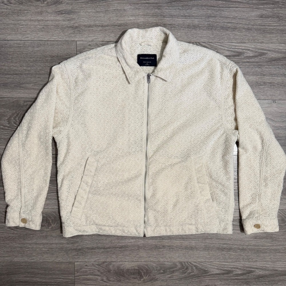 Abercrombie & Fitch Men XL Cream Cropped Lace Zip Trucker Jacket Floral Textured